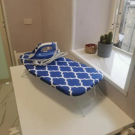 Nennella A Spaccanapoli *