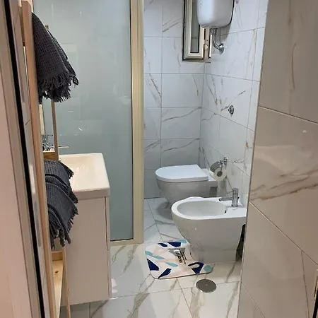 Nennella A Spaccanapoli *