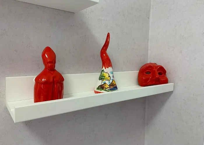 Nennella A Spaccanapoli Napoli