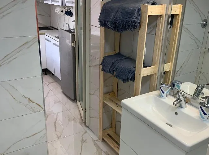 Nennella A Spaccanapoli *